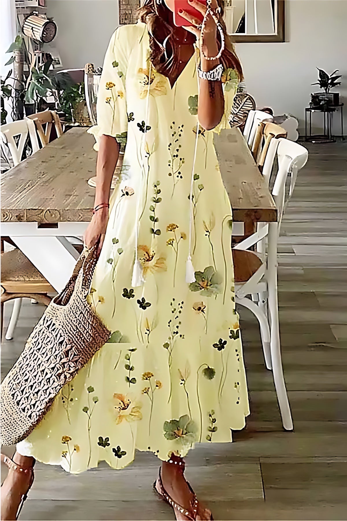 Madelyn – Floral Print V Neck Tassel Boho Maxi Dress