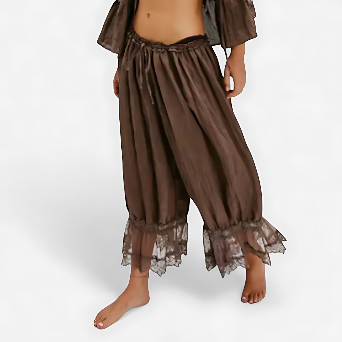 Margot – Lace Ruffle Hem Cropped Pants