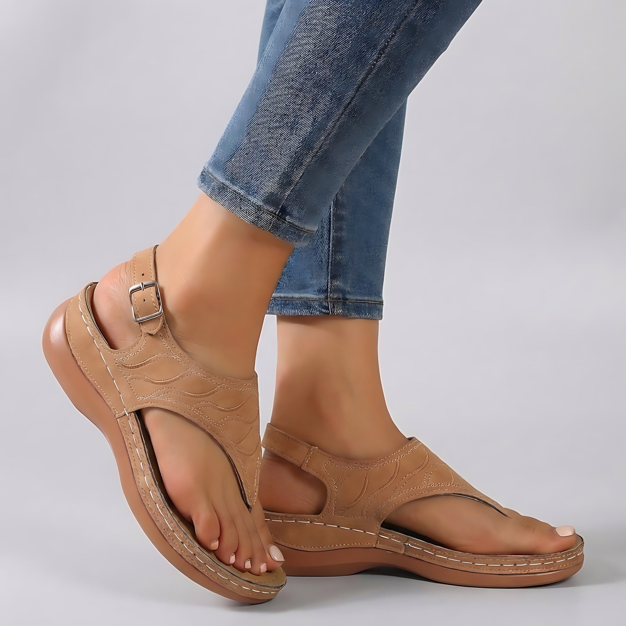 Marlowe – Toe Post Cutout Low Wedge Sandals