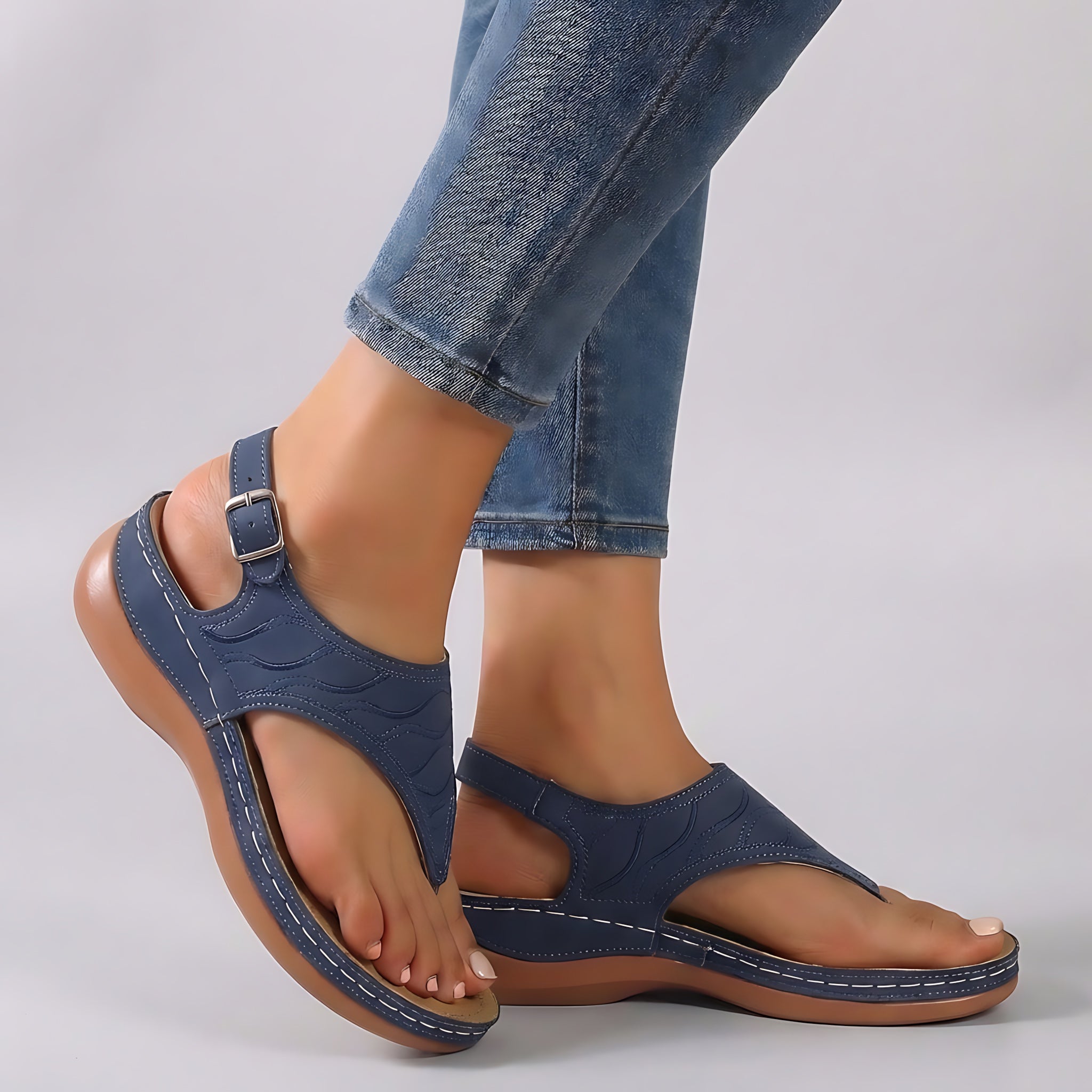 Marlowe – Toe Post Cutout Low Wedge Sandals