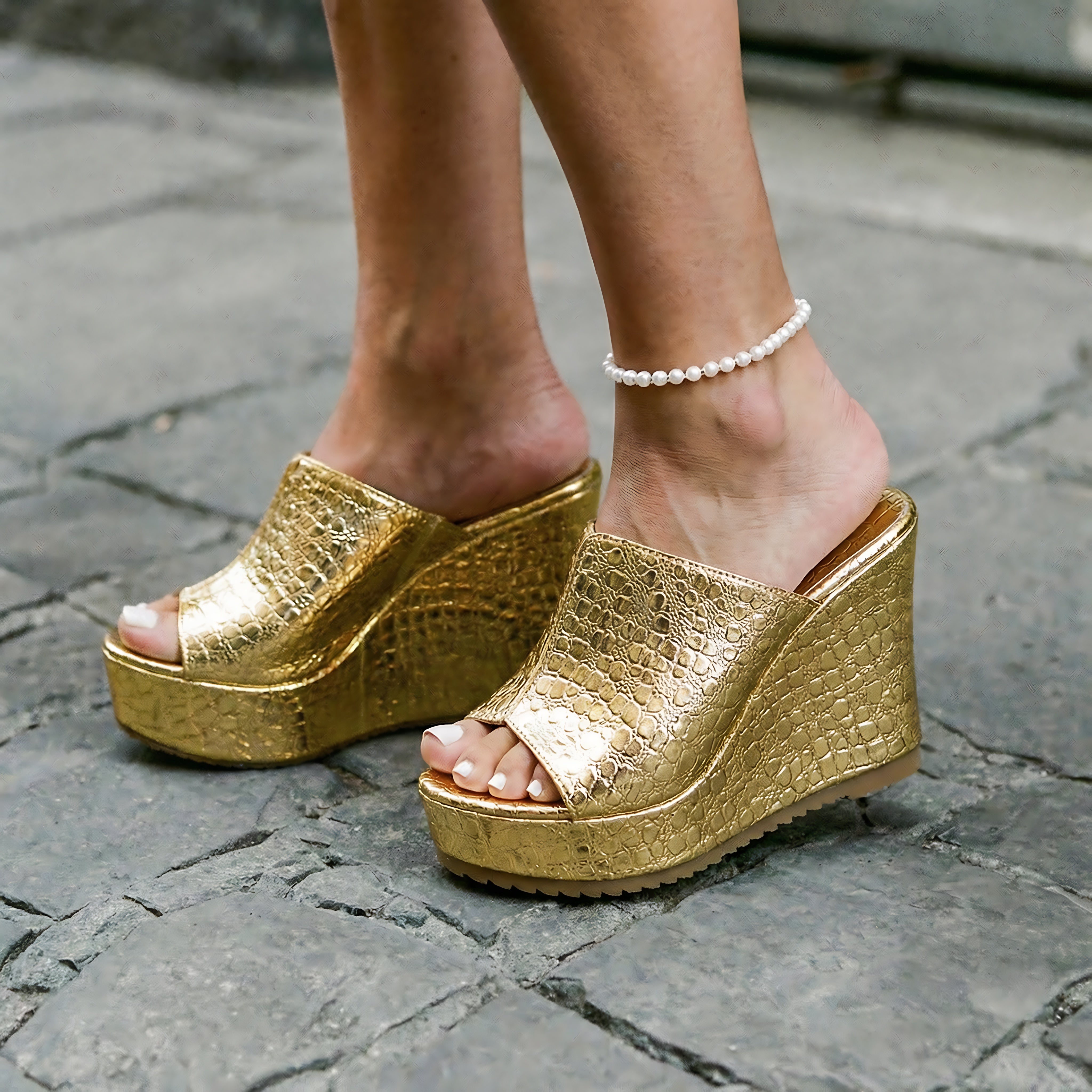 Mila – Metallic Platform Wedge Slide Sandals