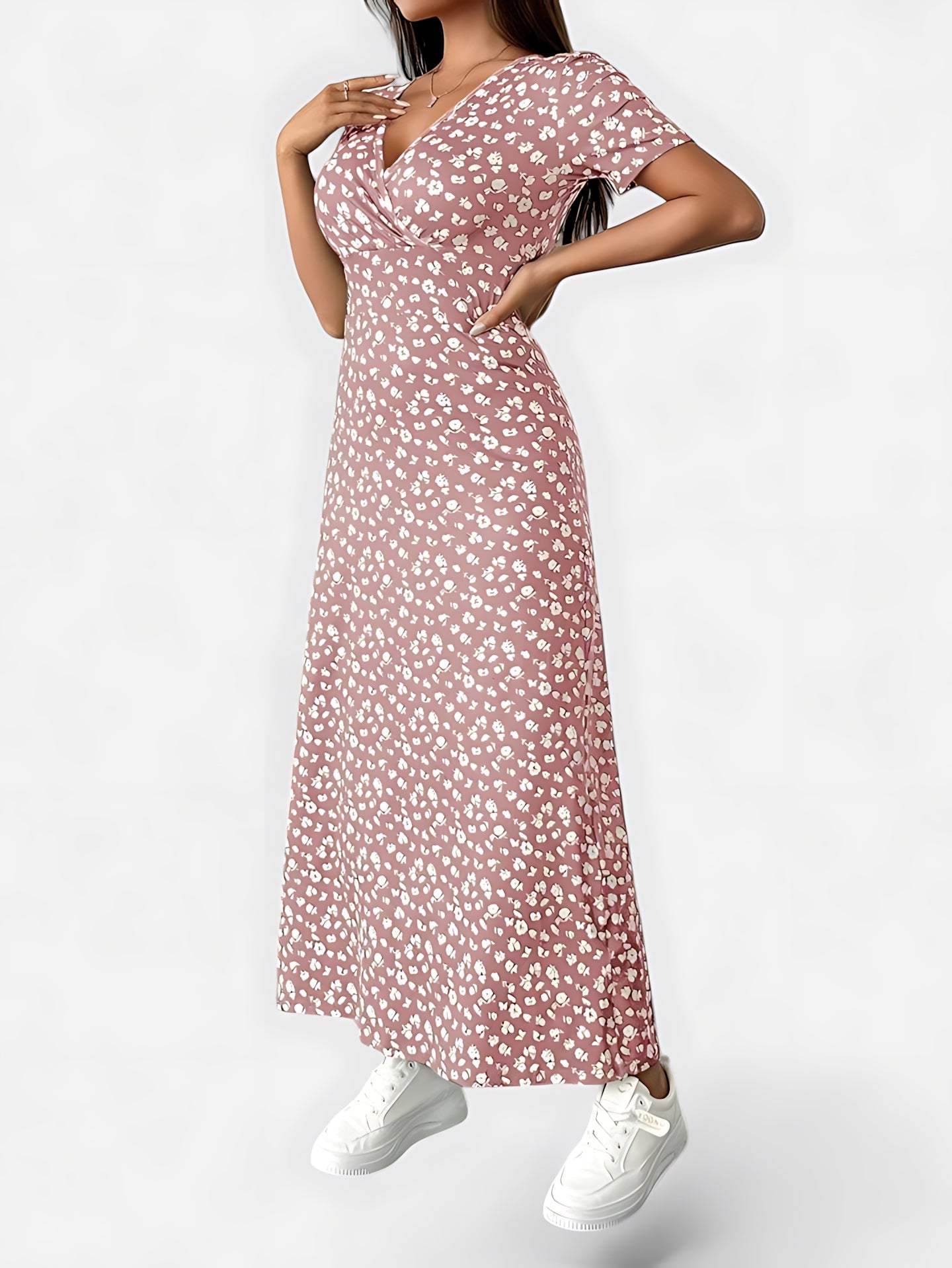 Millie – Ditsy Floral V Neck Short Sleeve Maxi Dress