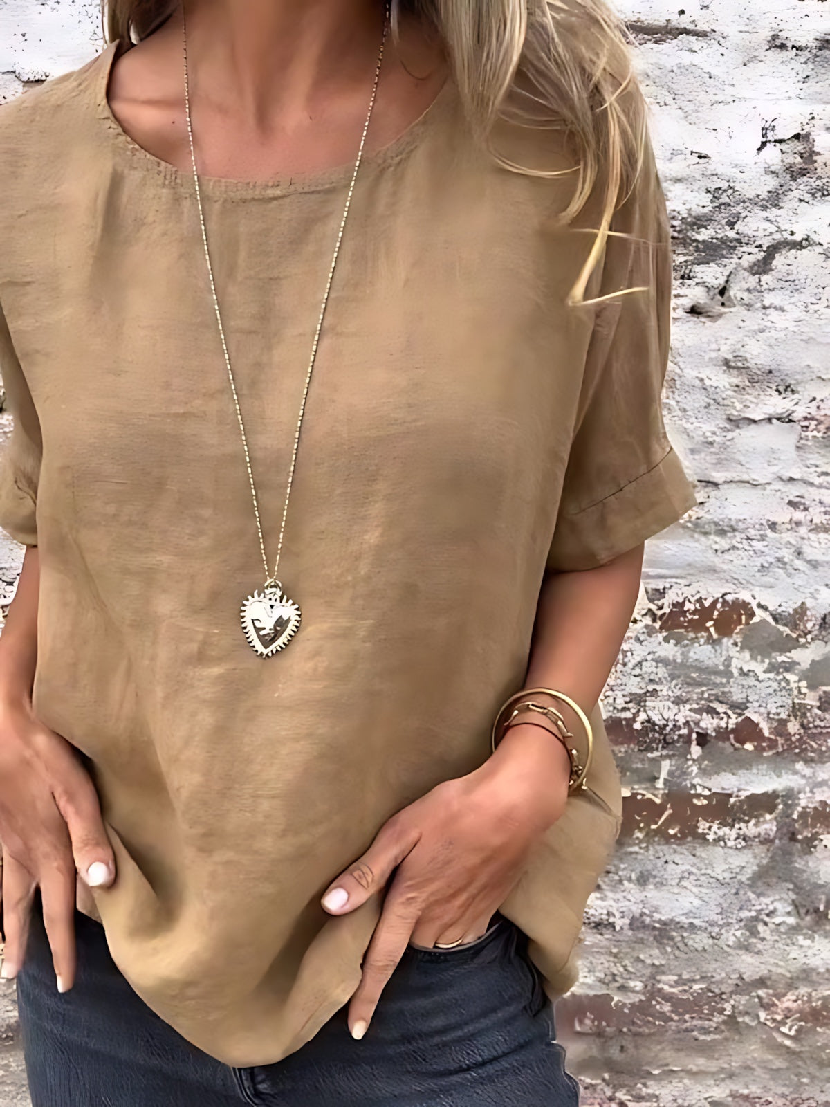 Molly – Crew Neck Short Sleeve Top
