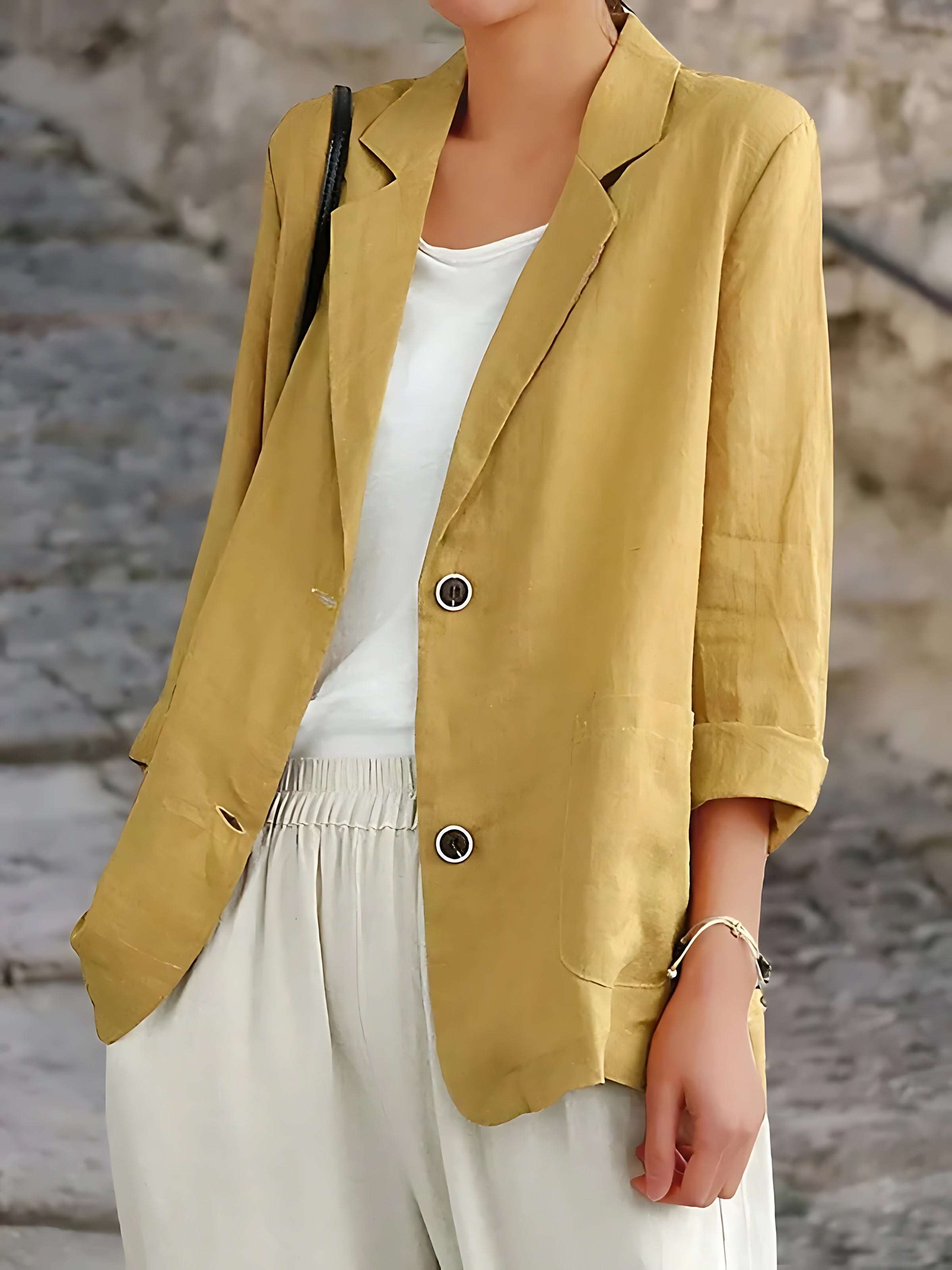Norah – Relaxed Fit Notched Lapel Blazer