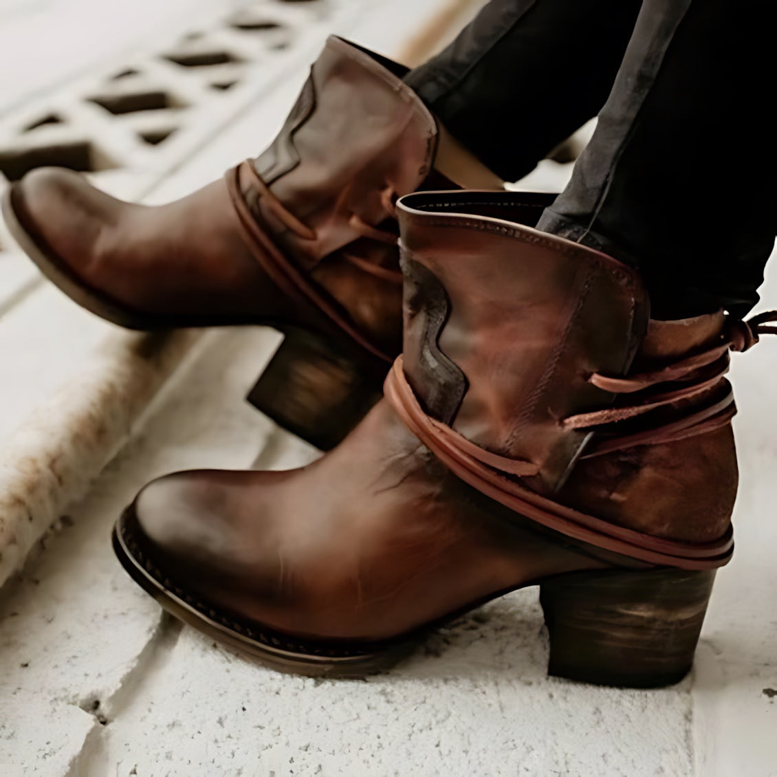 Nova – Western Block Heel Ankle Boots