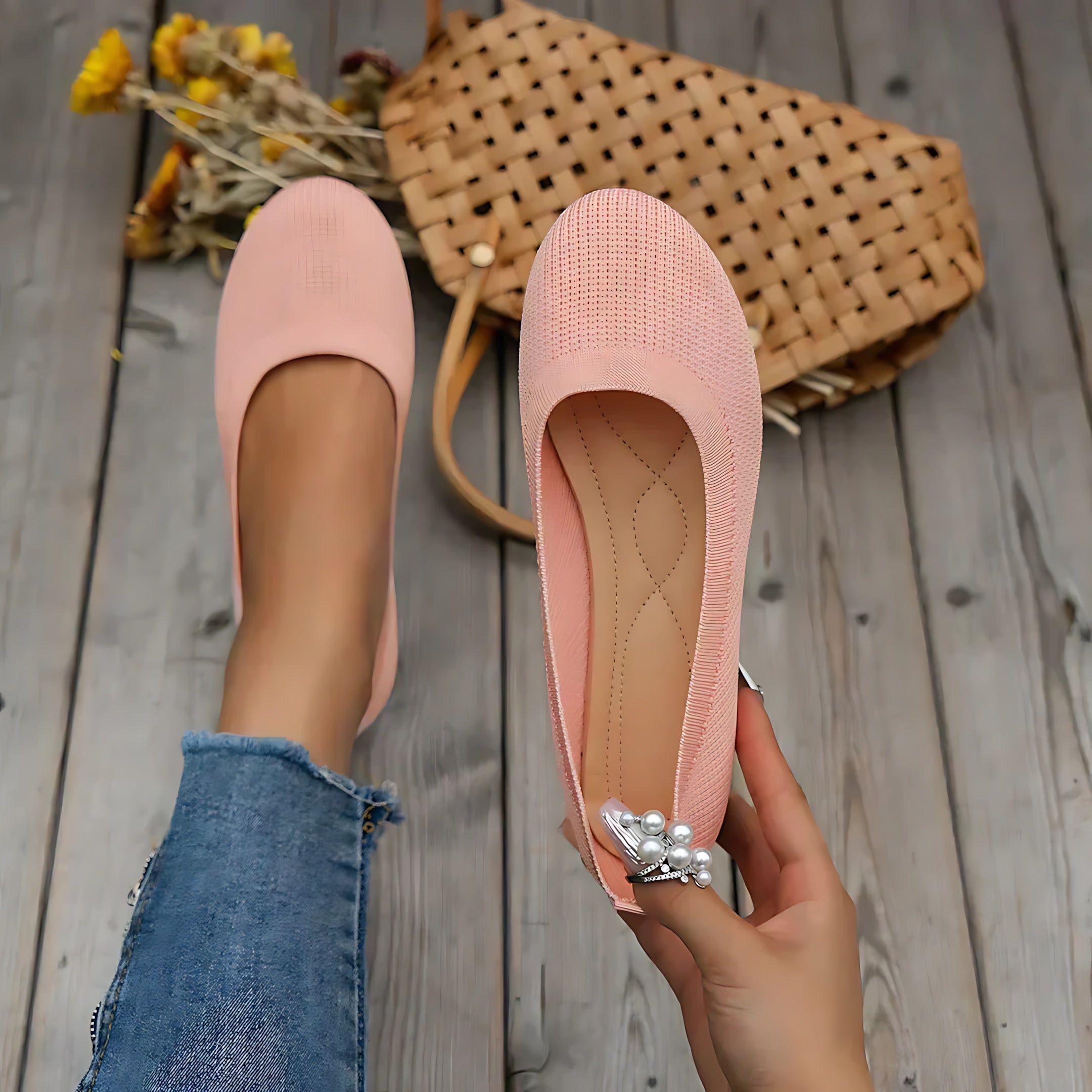 Penelope – Slip On Almond Toe Ballet Flats