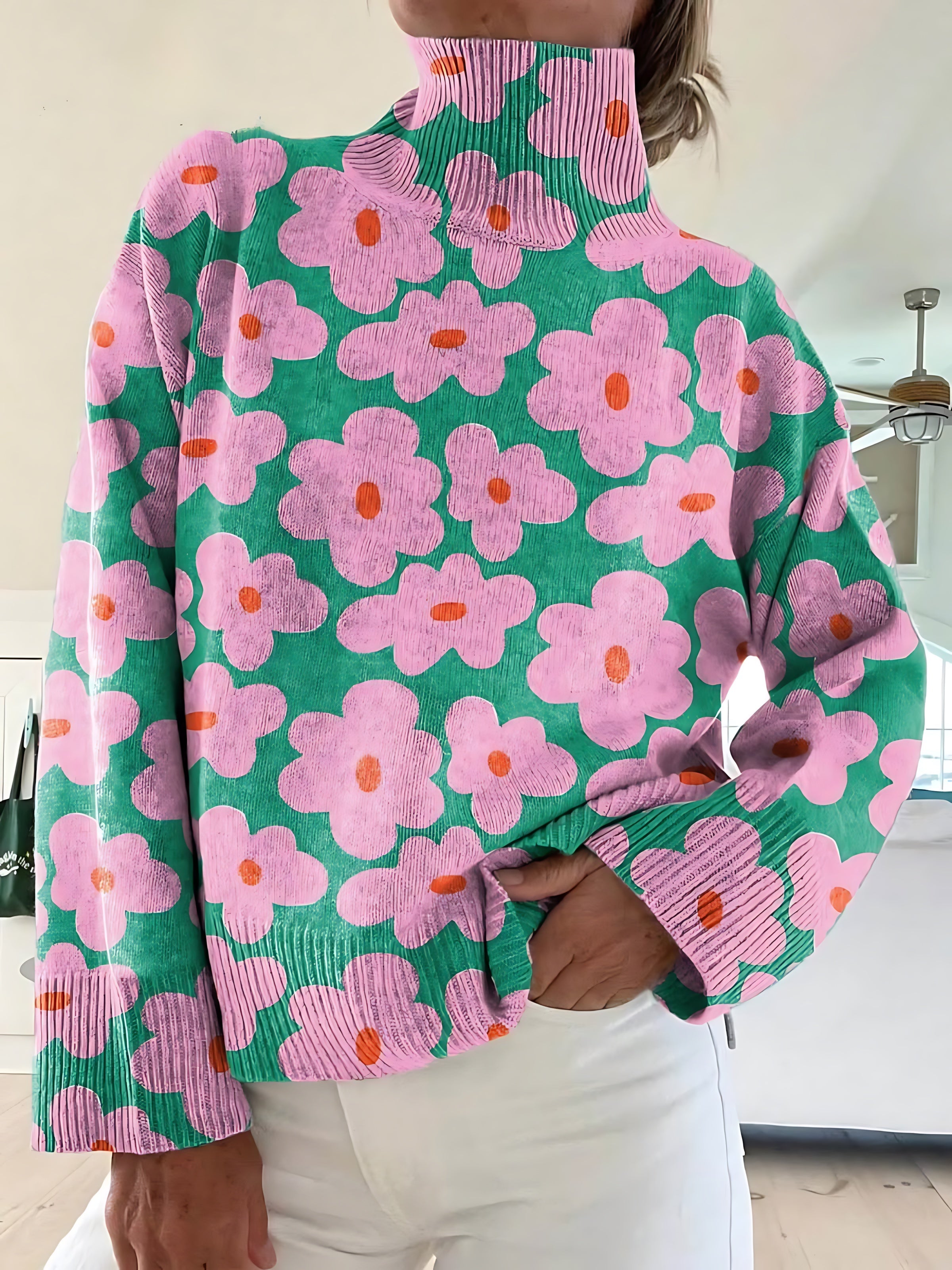 Reagen – Floral Print Turtleneck Sweater