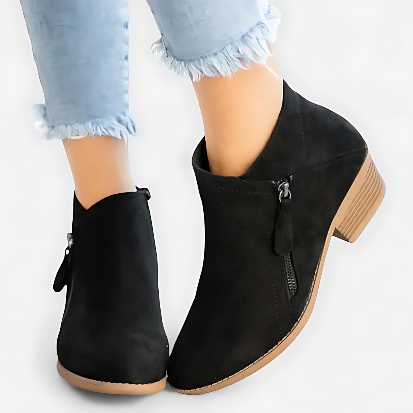Reagen – Suede Pointed Toe Side Zip Ankle Boots