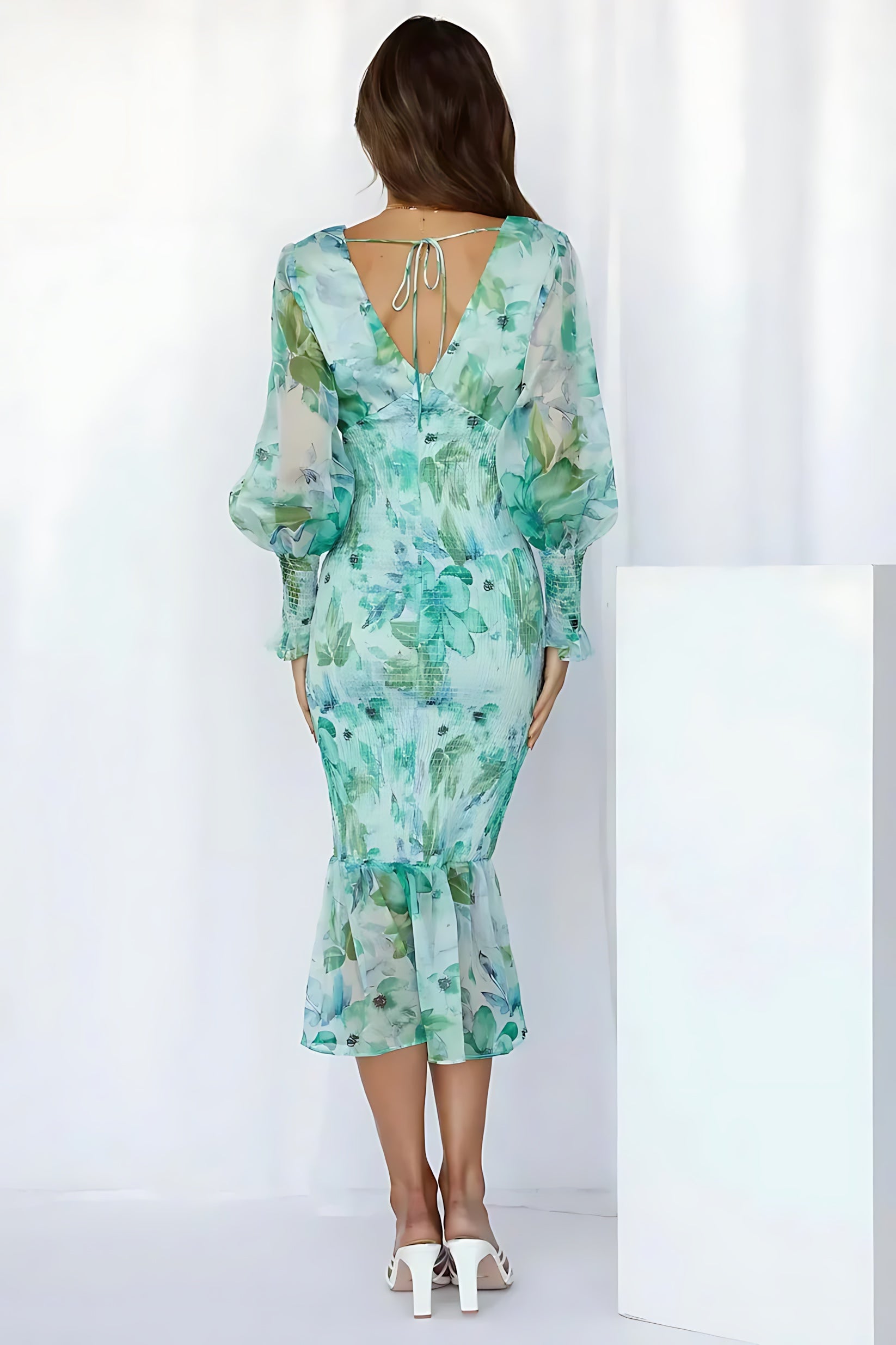 Rebecca – Floral V Neck Puff Sleeve Wedding Guest Midi Dress