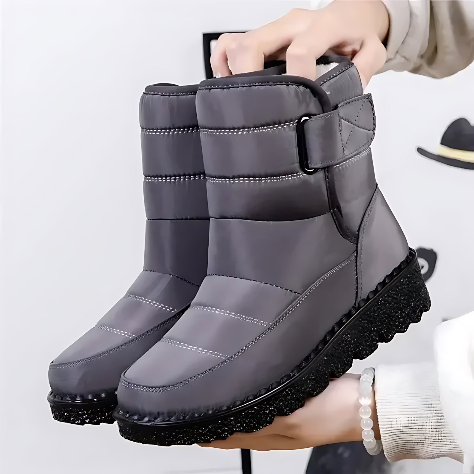 Rebecca – Lug Sole Ankle Snow Boots