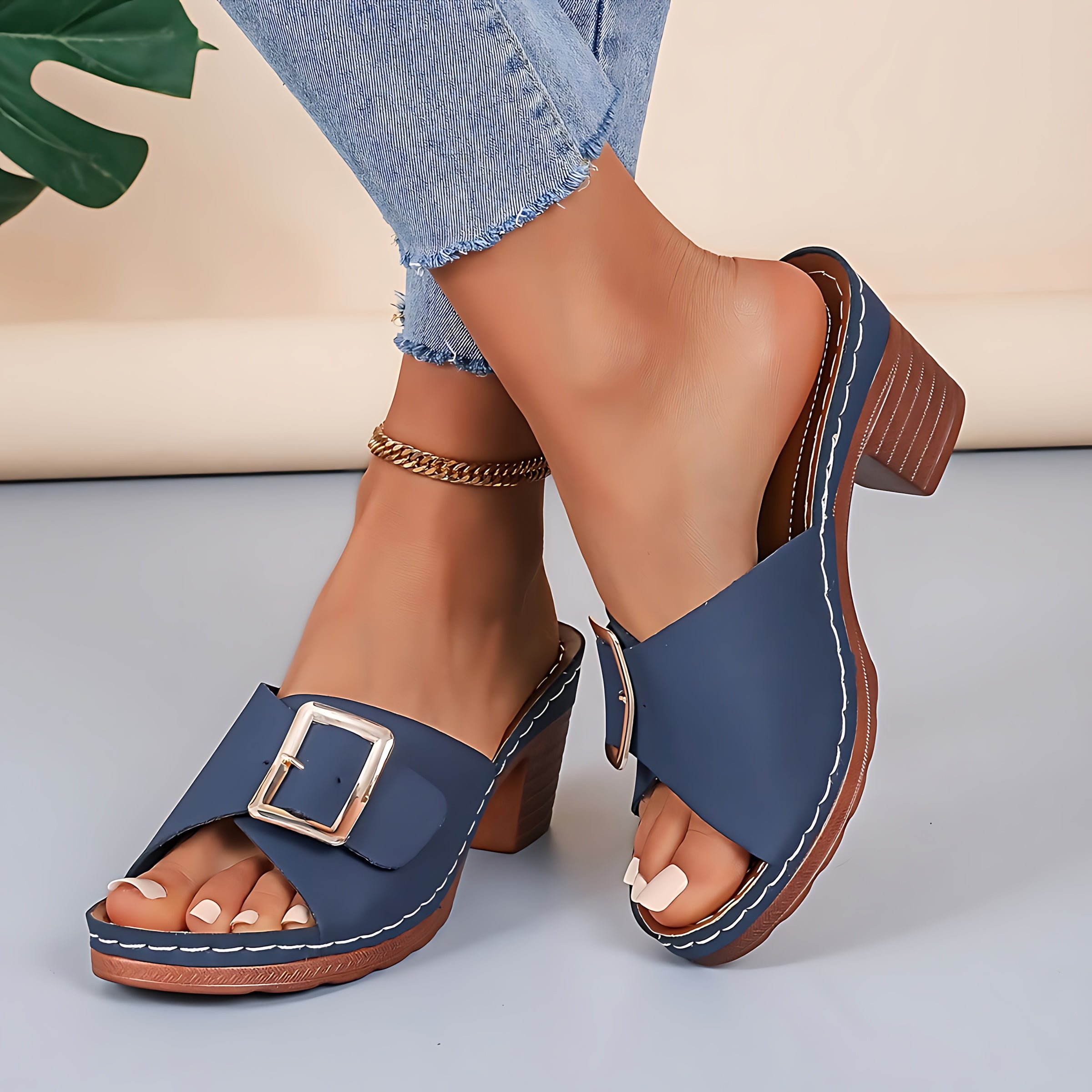 Riley – Open Toe Block Heel Mules