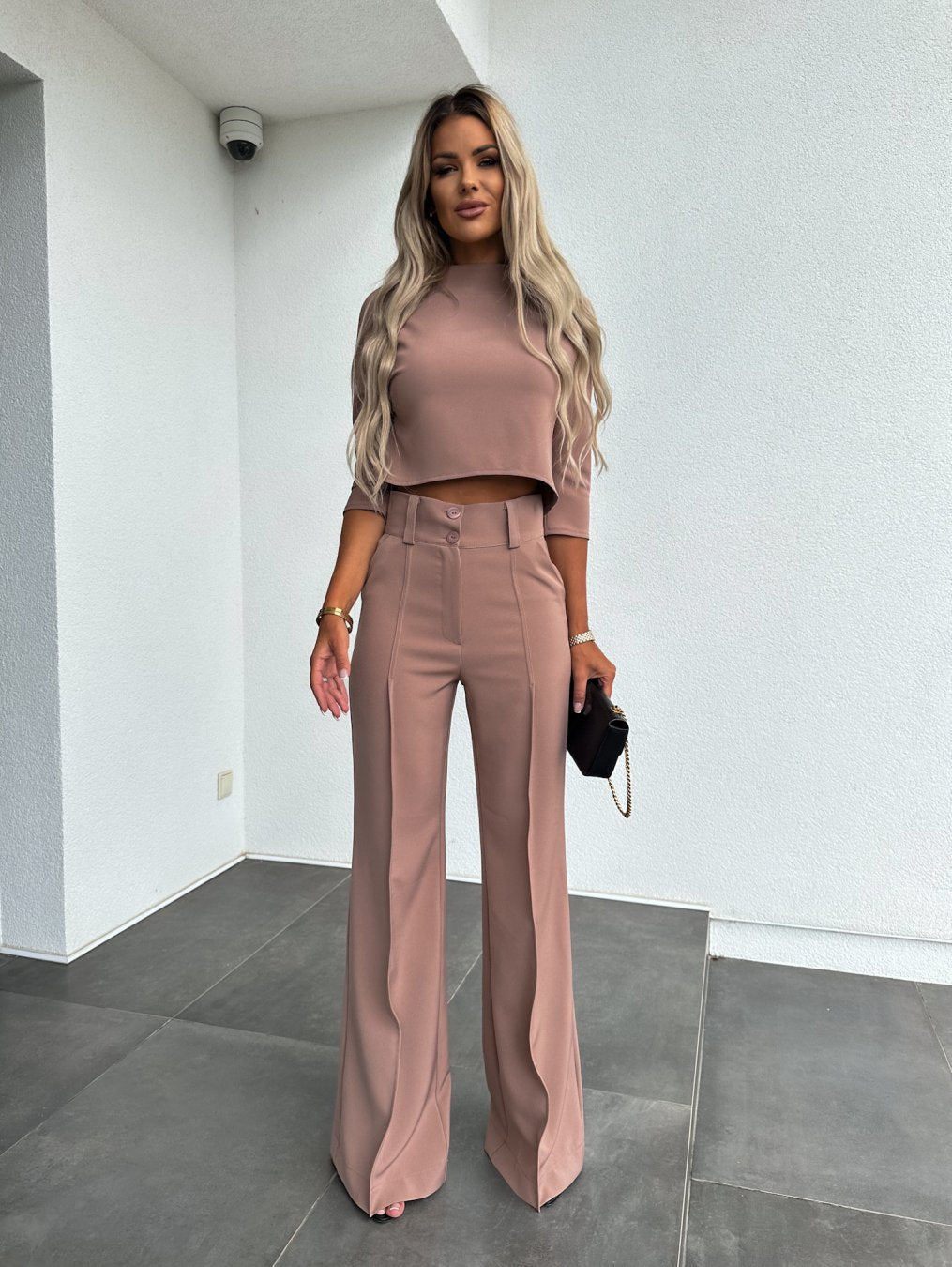 Caroline – Long Sleeve Crop Top and Flare Pants Lounge Set