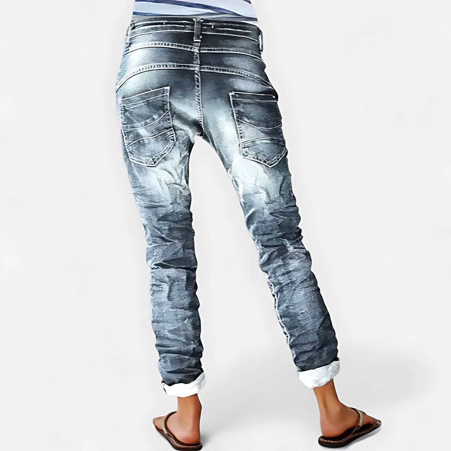 Ruby – Slouchy Distressed Jogger Jeans