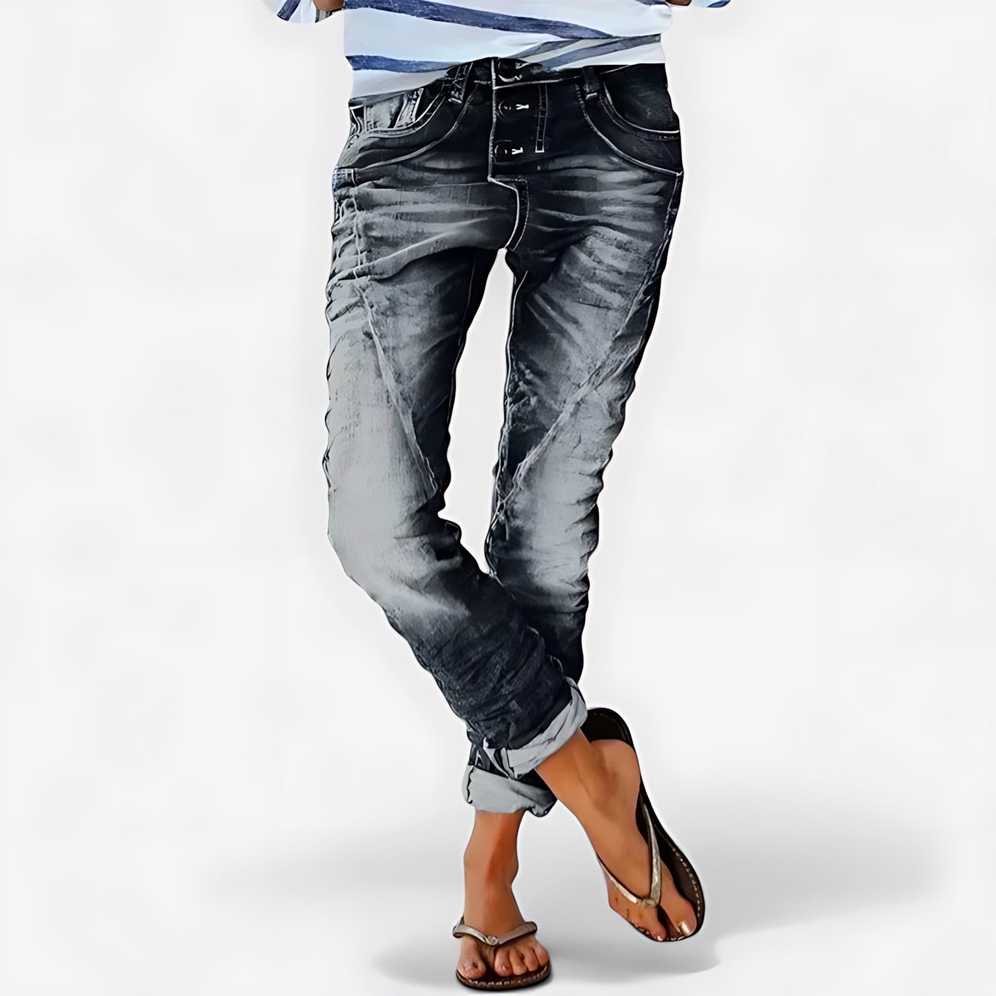 Ruby – Slouchy Distressed Jogger Jeans