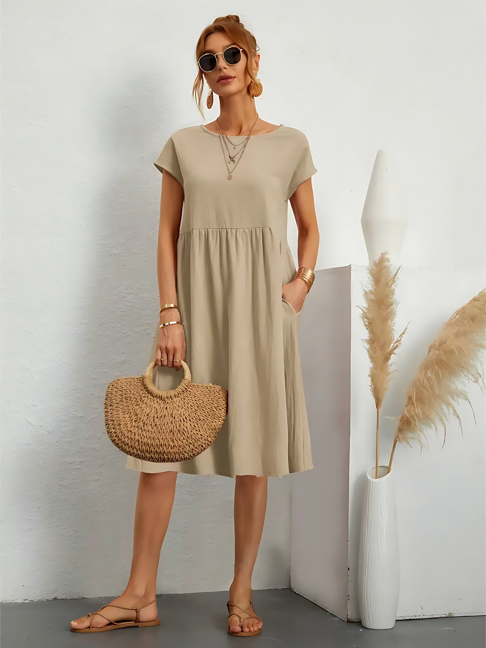 Sabrina – Crew Neck Short Sleeve A Line Midi Dress