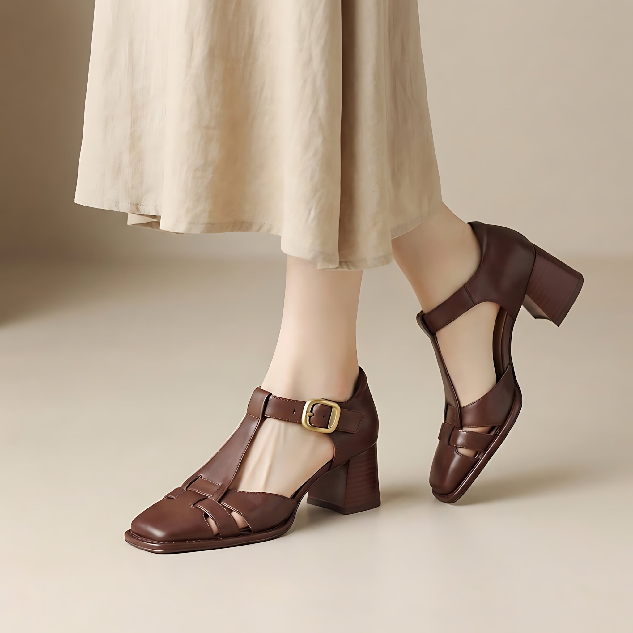 Sarah – Closed Toe T Strap Chunky Block Heels