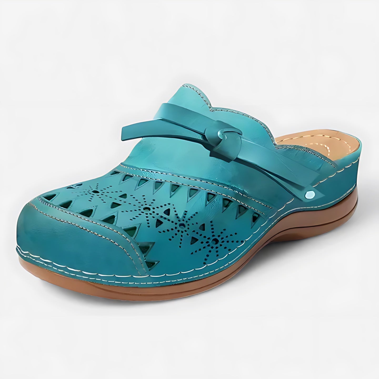 Sienna – Laser Cut Closed Toe Wedge Clogs