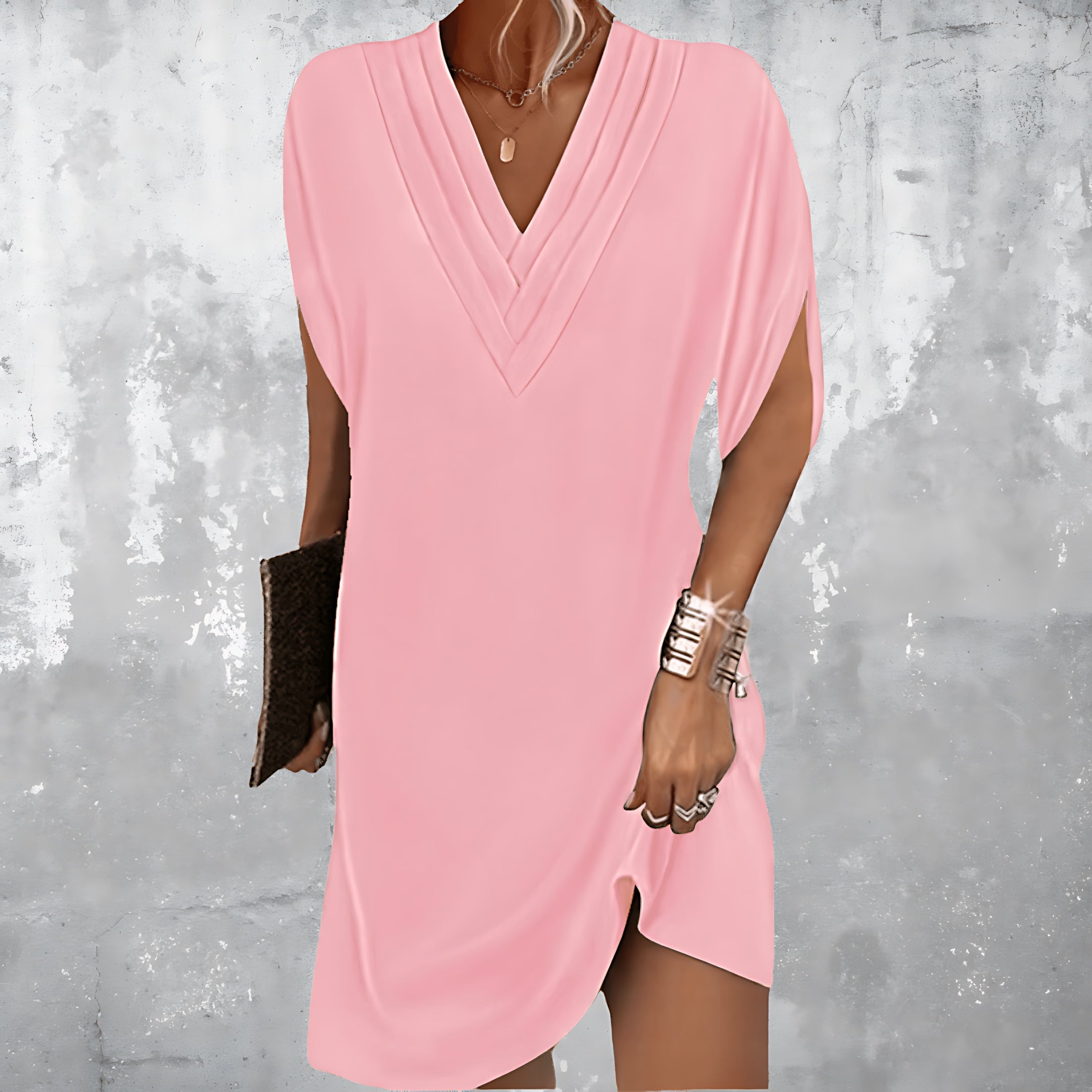 Sienna – V Neck Short Sleeve Shift Mini Dress