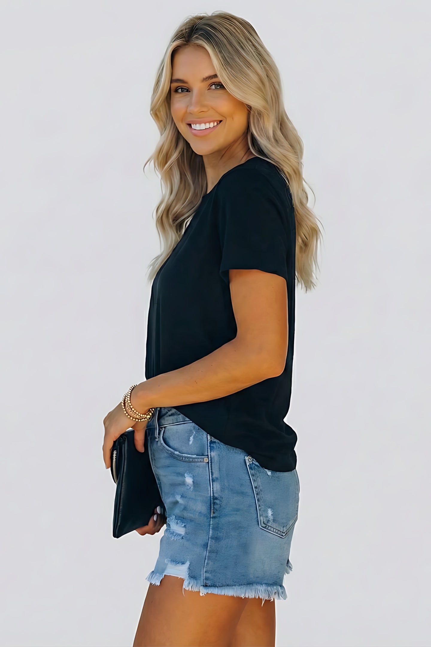 Sofia – Ripped Frayed Hem Denim Shorts