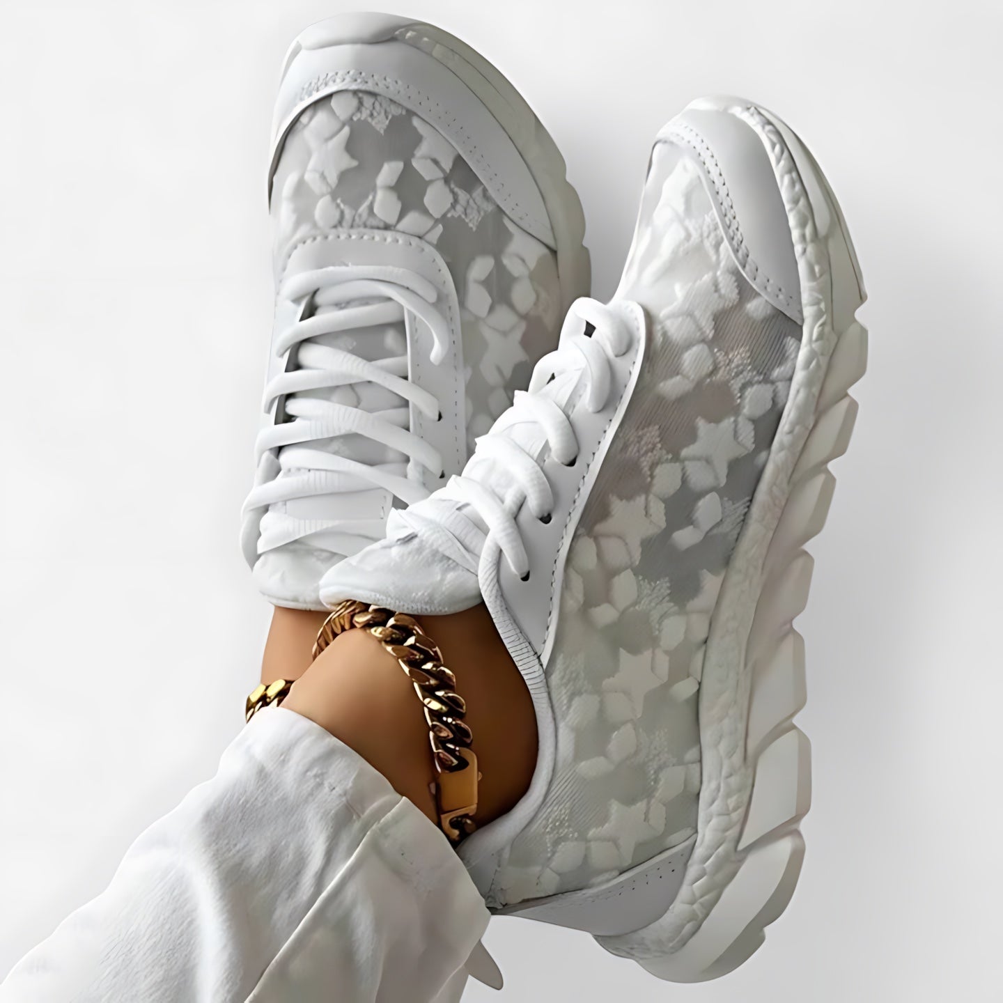 Valerie – Floral Lace Panel Lace Up Sneakers