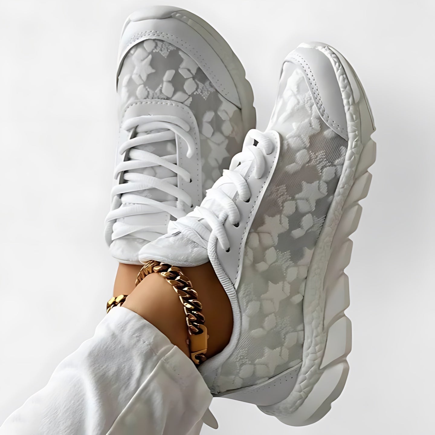 Valerie – Floral Lace Panel Lace Up Sneakers