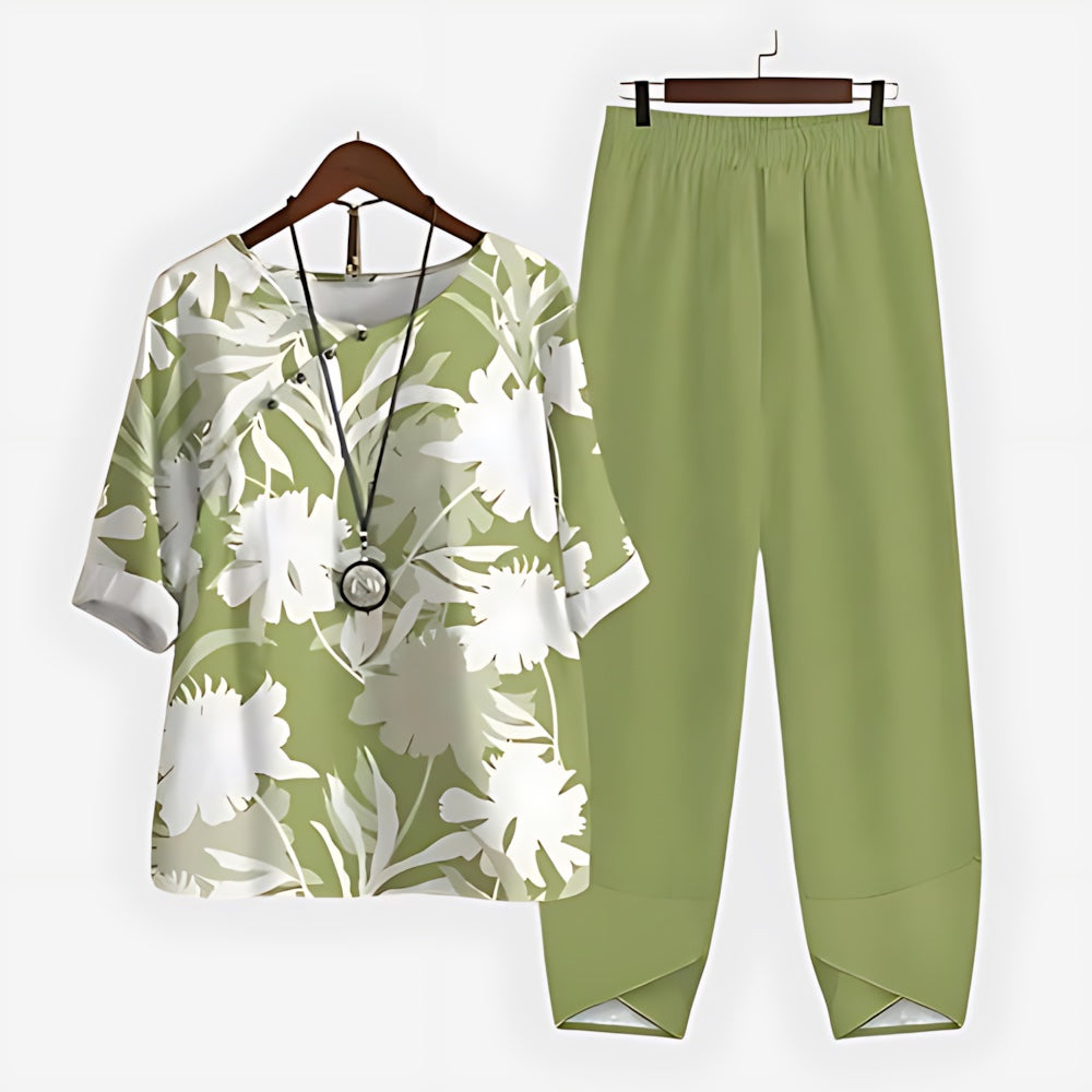 Vera – Butterfly Print Top and Tapered Pants Set