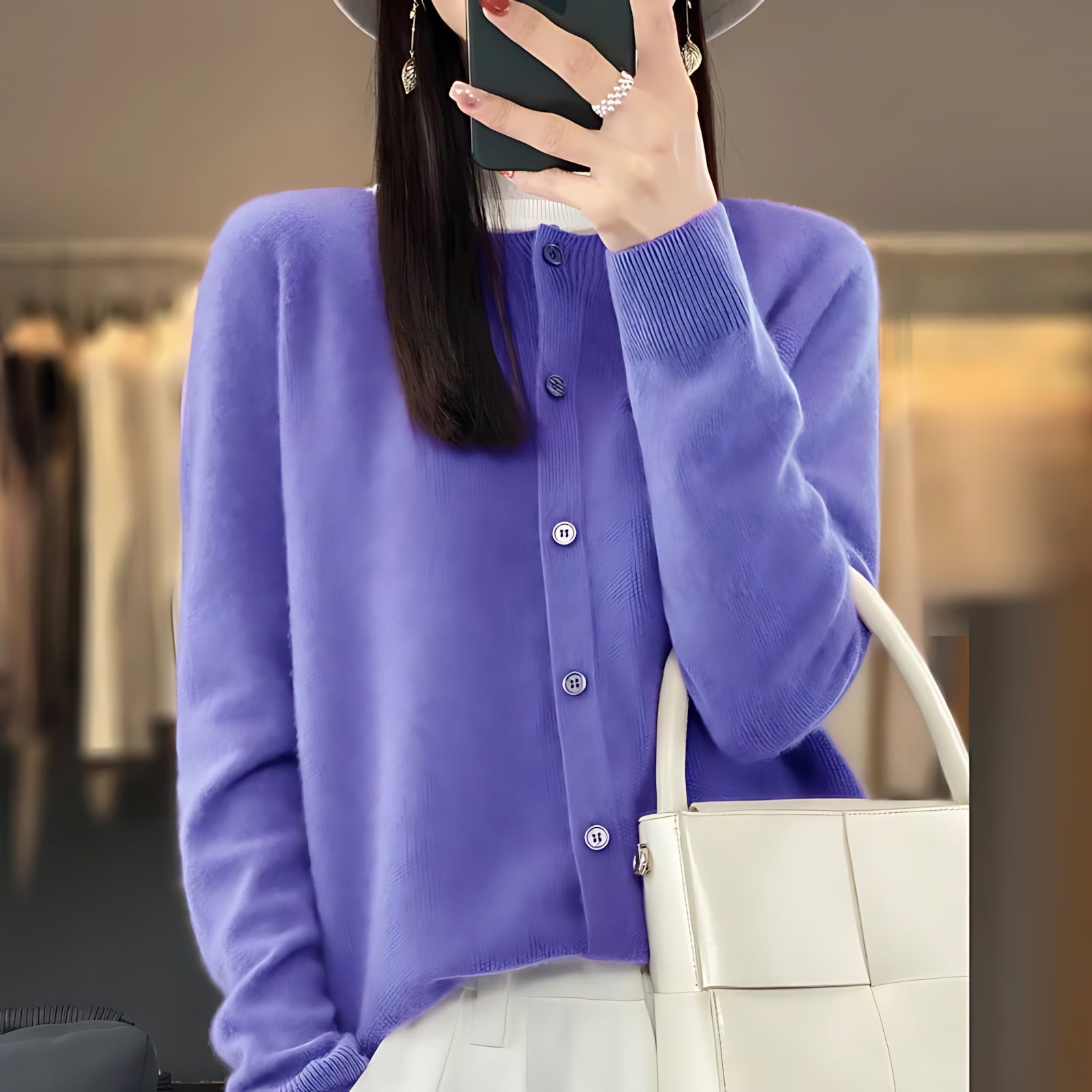 Victoria – Button Up Crew Neck Knit Cardigan