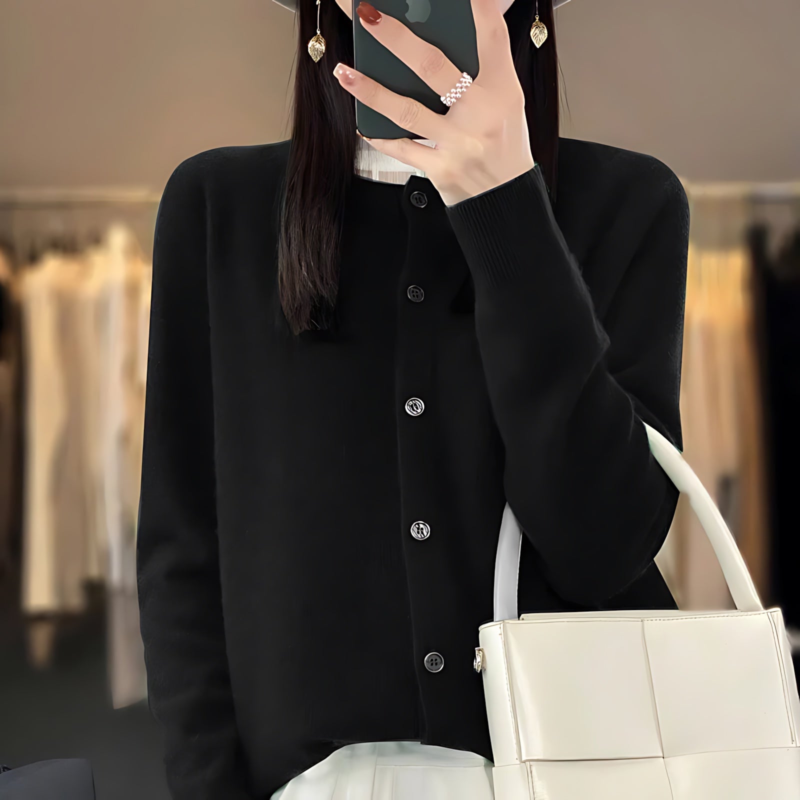 Victoria – Button Up Crew Neck Knit Cardigan