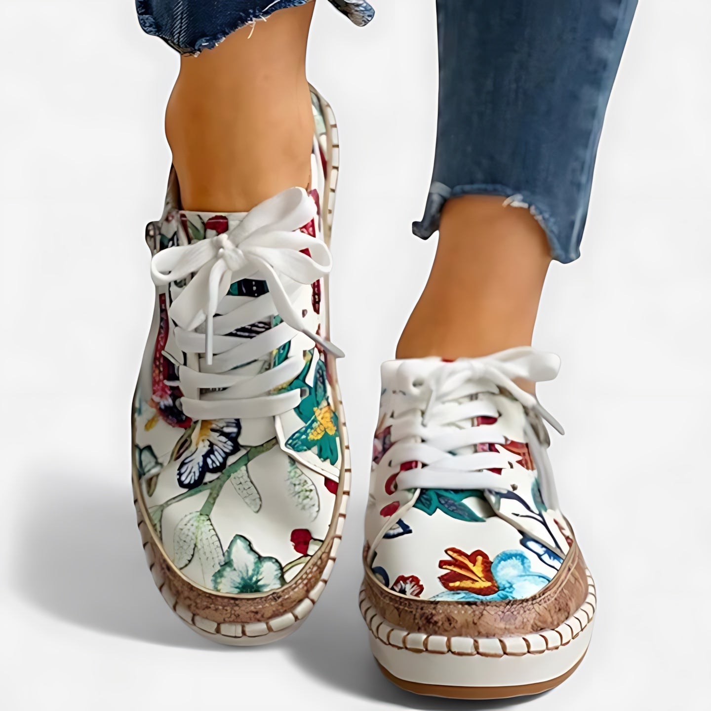 Violet – Floral Print Lace Up Platform Sneakers