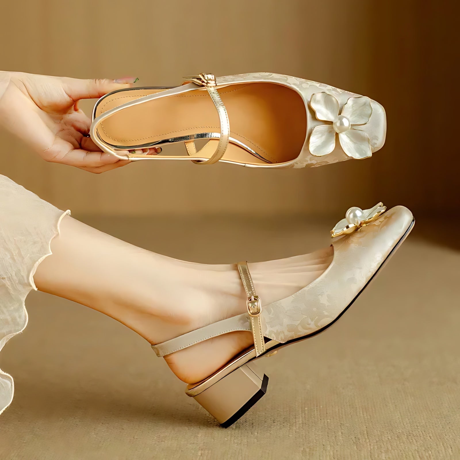 Wren – Floral Mary Jane Block Heel Pumps