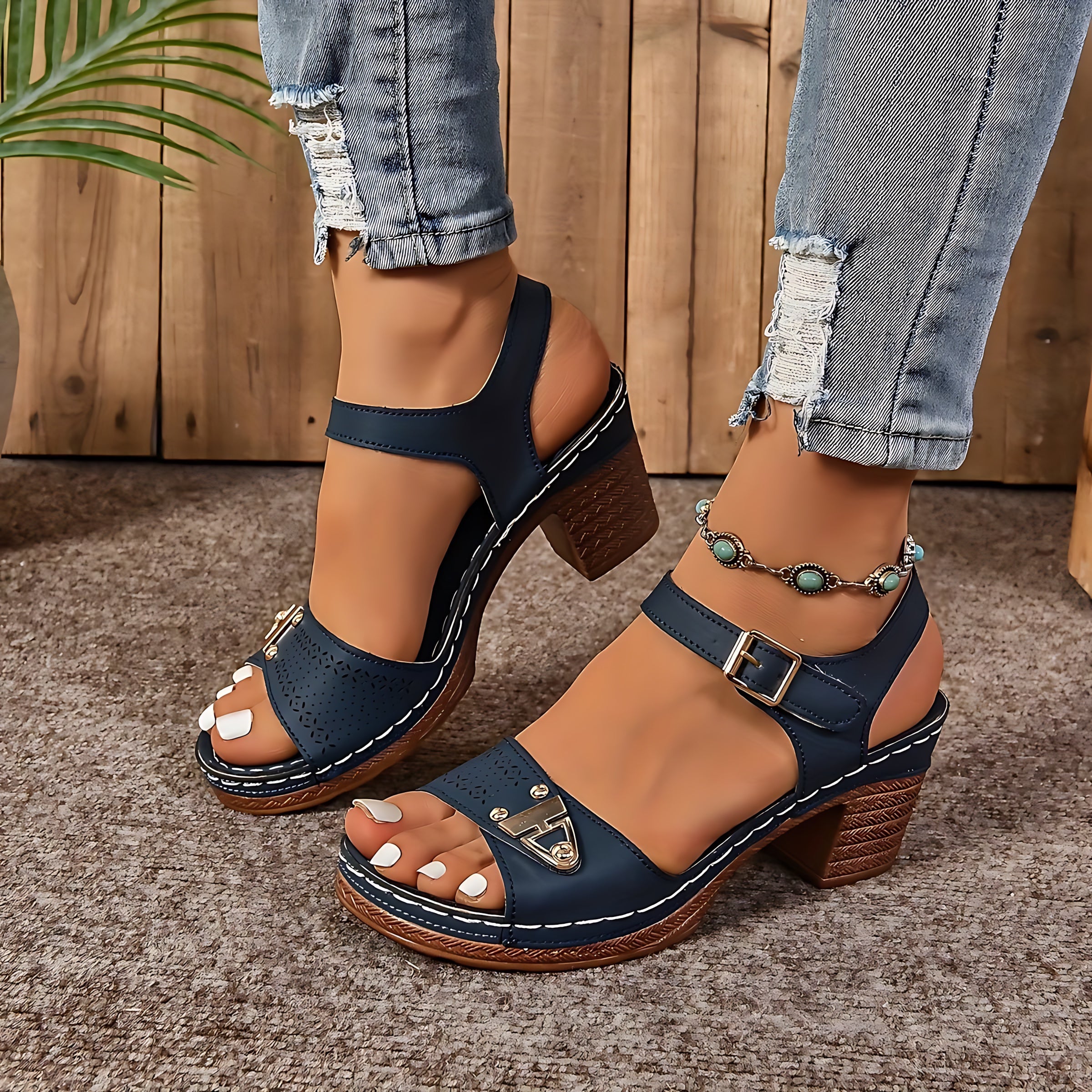 Ximena – Cross Strap Block Heel Platform Sandals