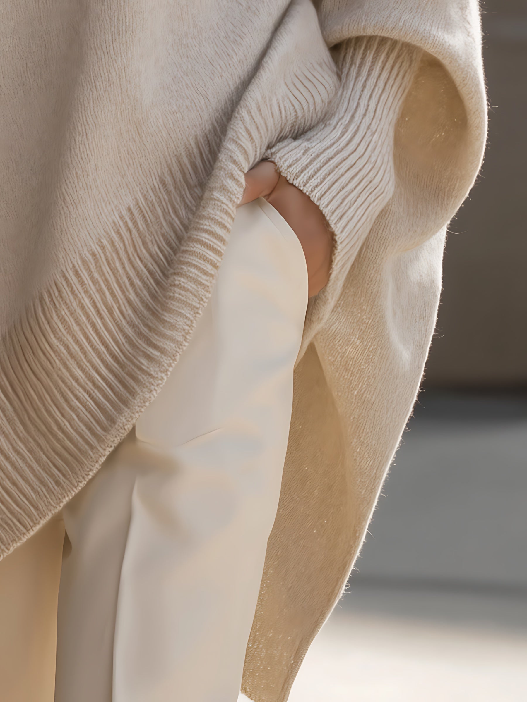 Ximena – Oversized Side Slit Knit Sweater